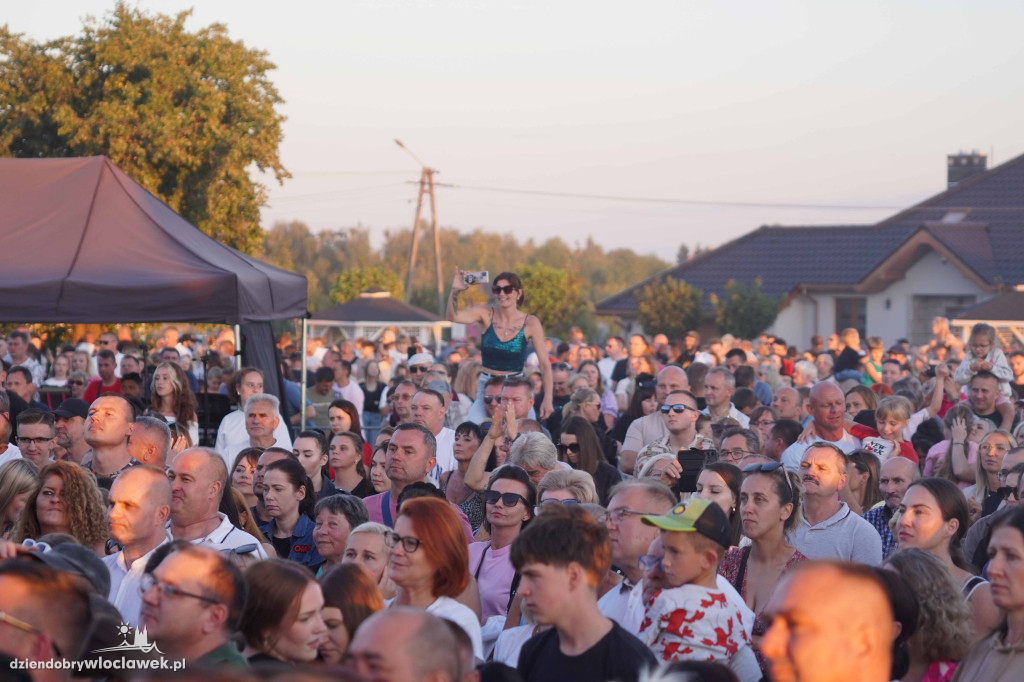 Kruszyn świętuje z muzyką - Stachursky na scenie!