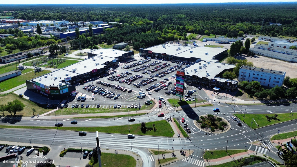 Otwarcie parku handlowego S1 z lotu ptaka