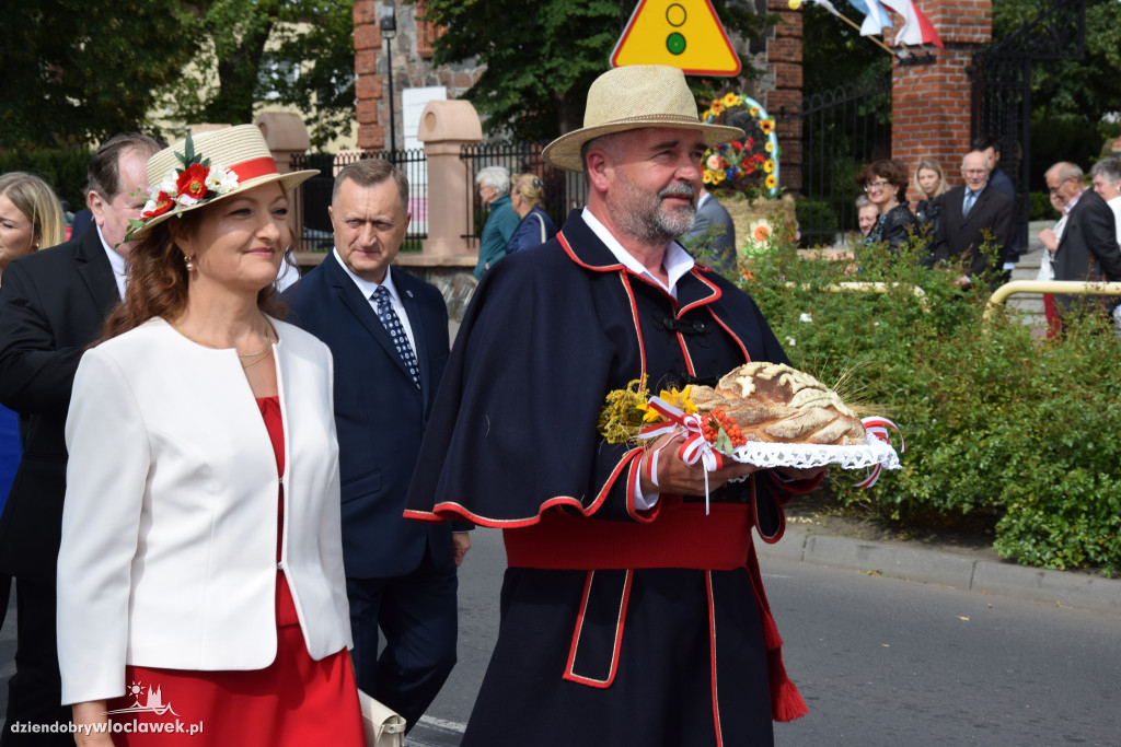 Korowód Dożynkowy w Lubaniu