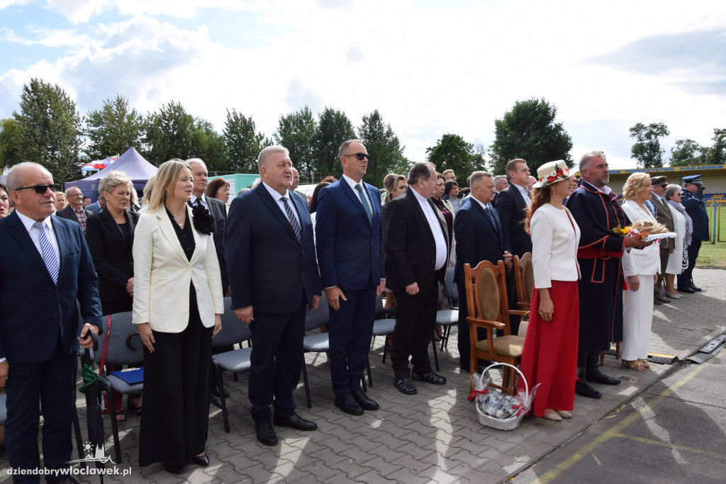 Korowód Dożynkowy w Lubaniu