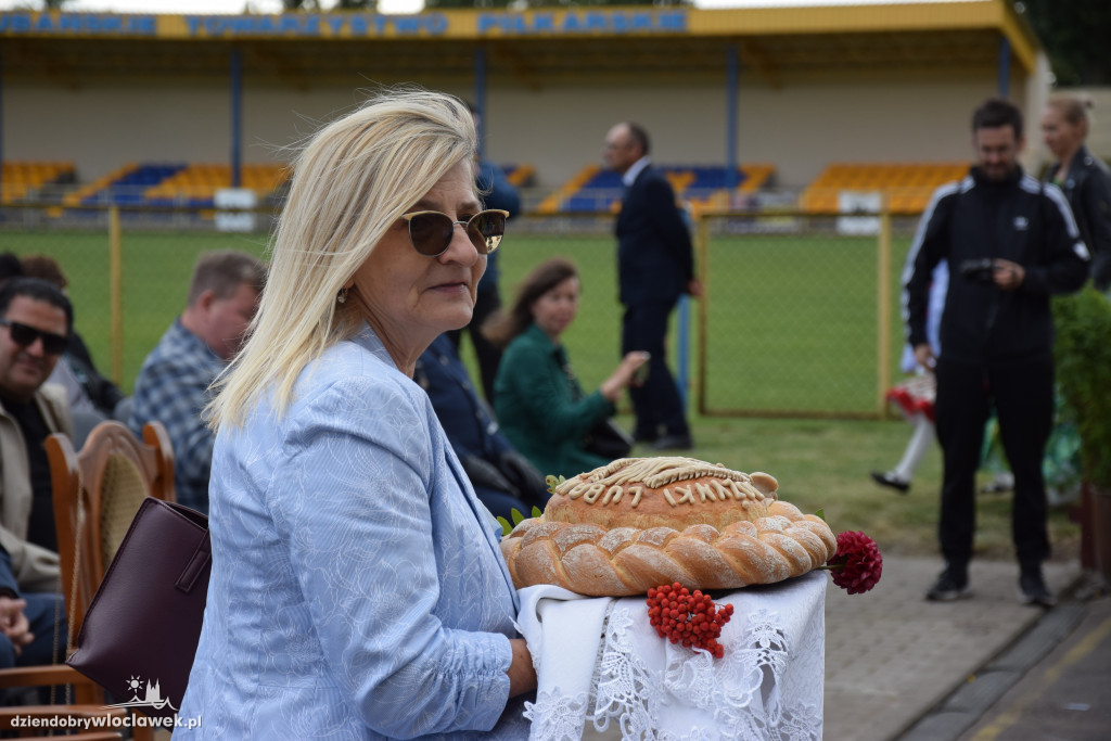 Korowód Dożynkowy w Lubaniu