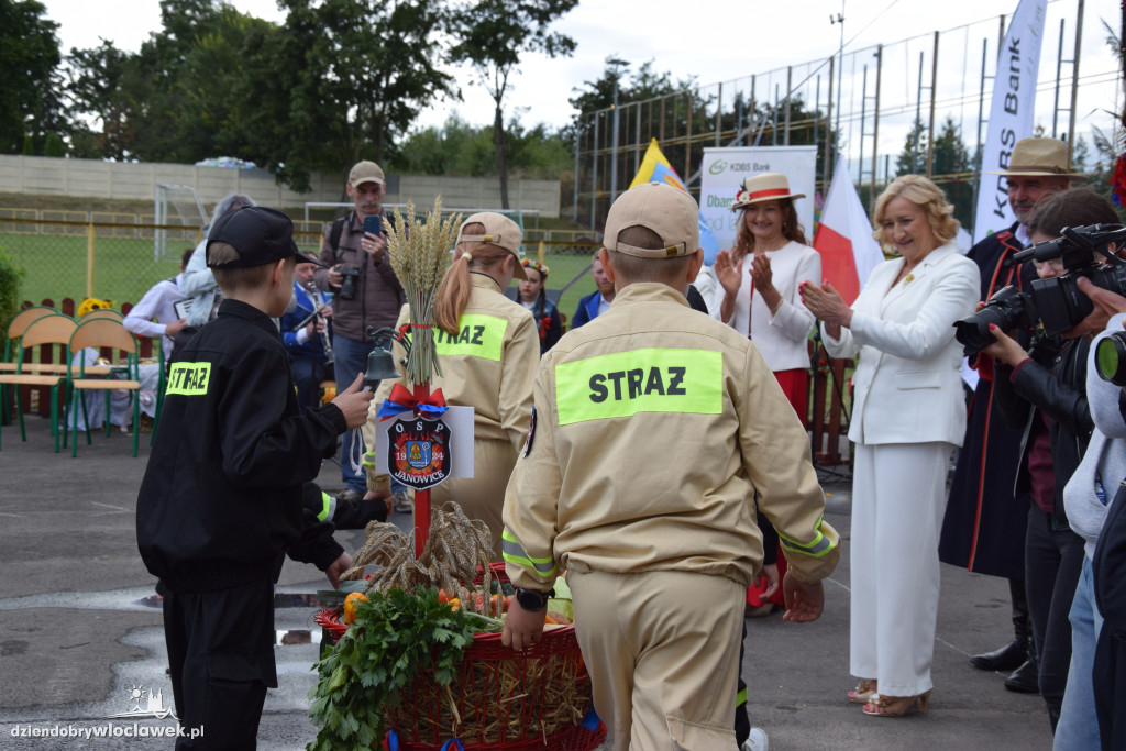 Korowód Dożynkowy w Lubaniu