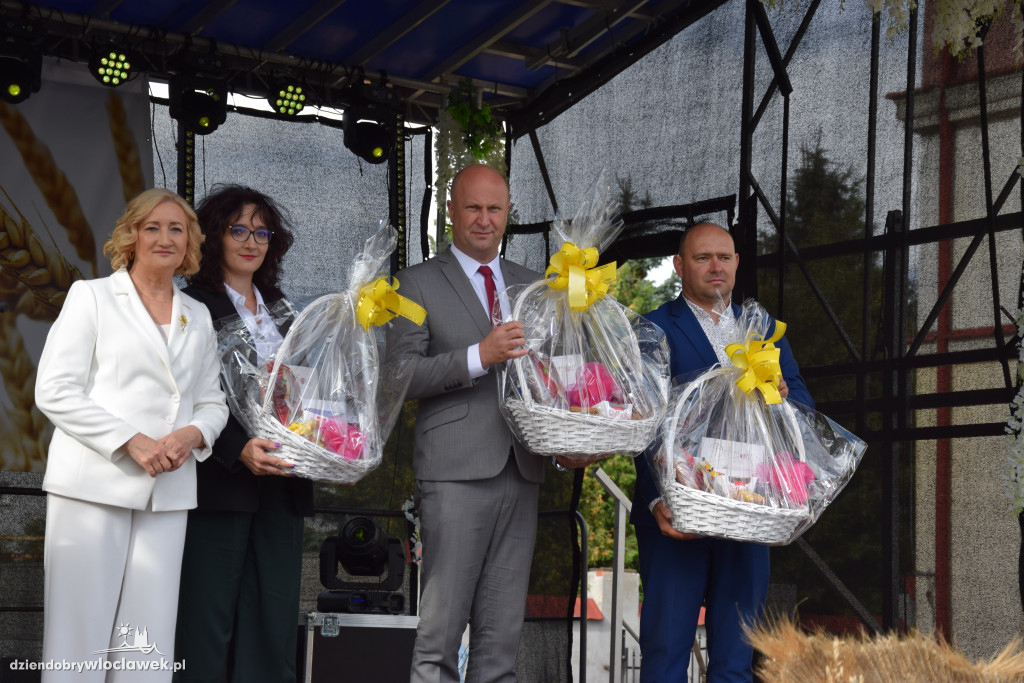 Korowód Dożynkowy w Lubaniu