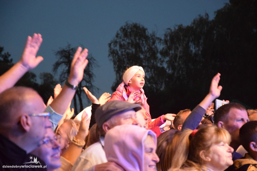 Dożynki w Brześciu Kujawskim - koncerty MIG i Golec uOrkiestra