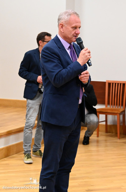 Wręczenie awansów zawodowych dla nauczycieli