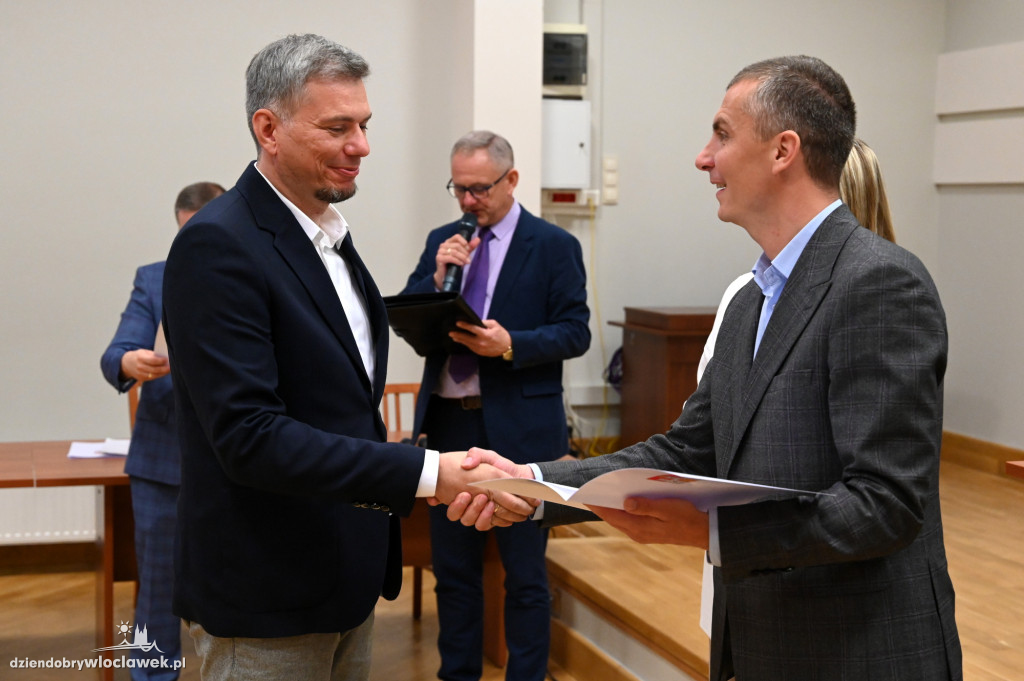 Wręczenie awansów zawodowych dla nauczycieli