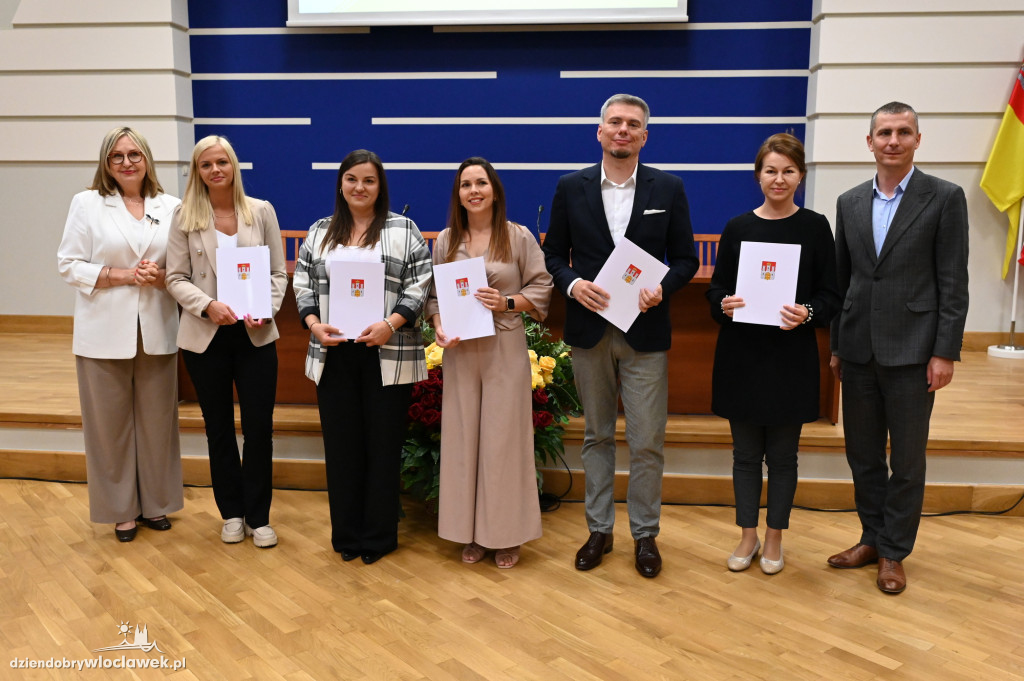 Wręczenie awansów zawodowych dla nauczycieli