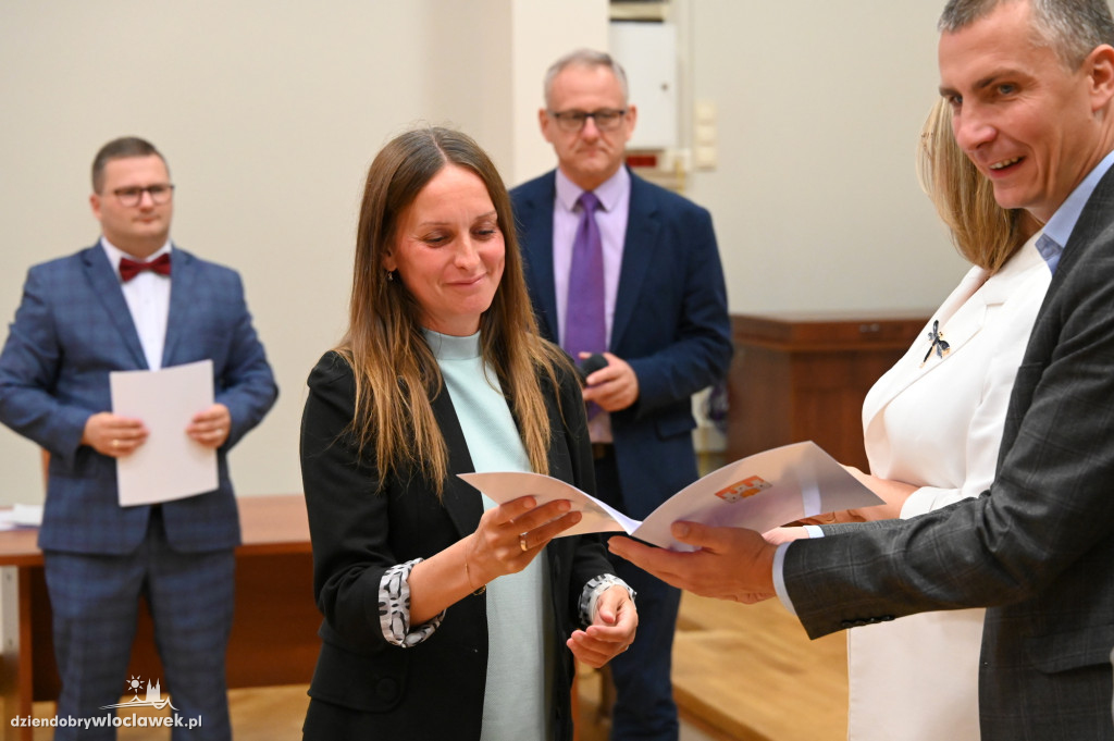 Wręczenie awansów zawodowych dla nauczycieli