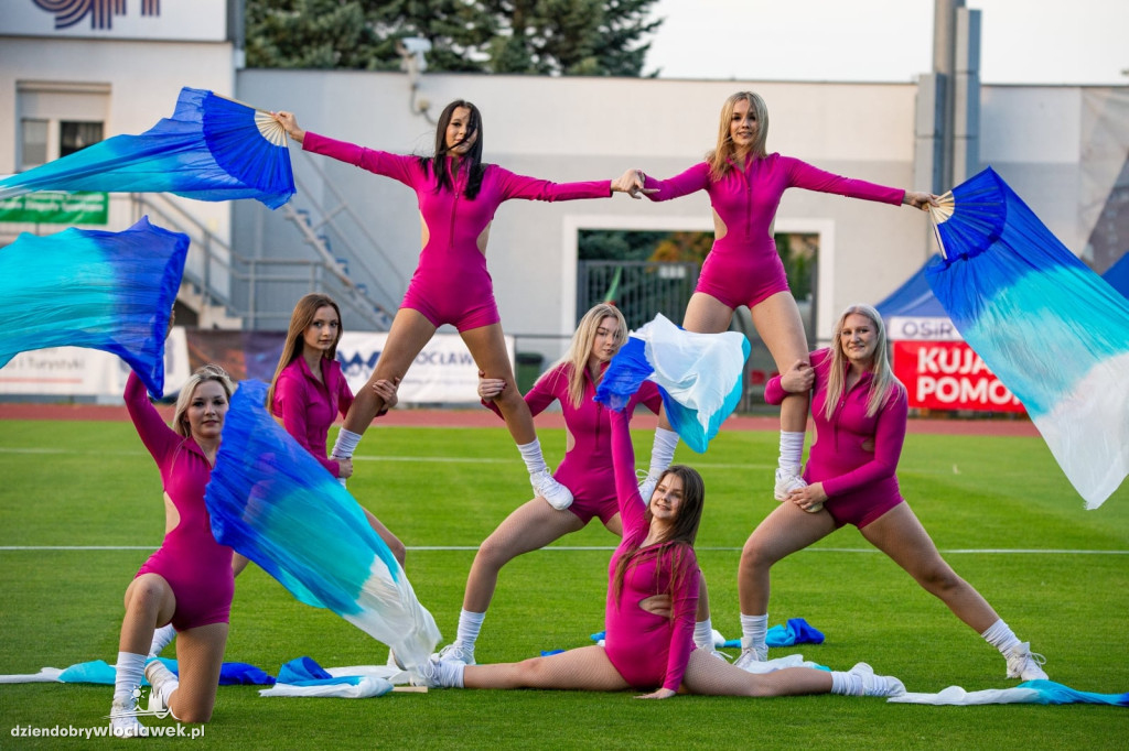 Ceremonia otwarcia Igrzysk i Mistrzostw KZ LZS U16 we Włocławku