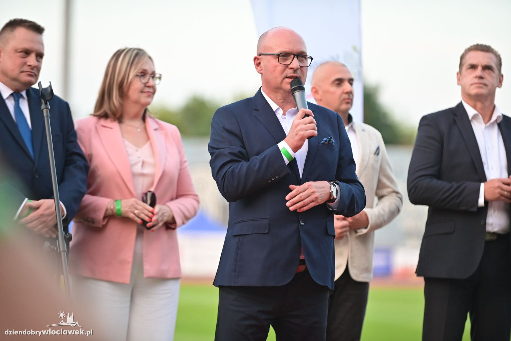 Ceremonia otwarcia Igrzysk i Mistrzostw KZ LZS U16 we Włocławku