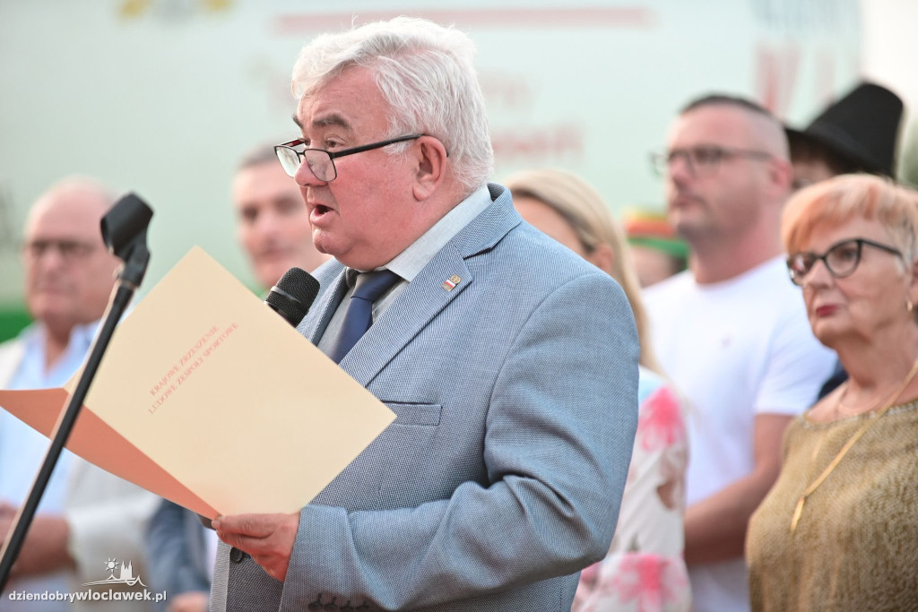 Ceremonia otwarcia Igrzysk i Mistrzostw KZ LZS U16 we Włocławku