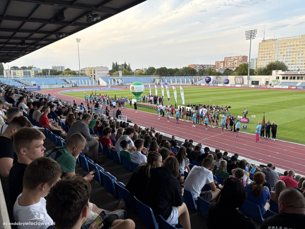 Ceremonia otwarcia Igrzysk i Mistrzostw KZ LZS U16 we Włocławku