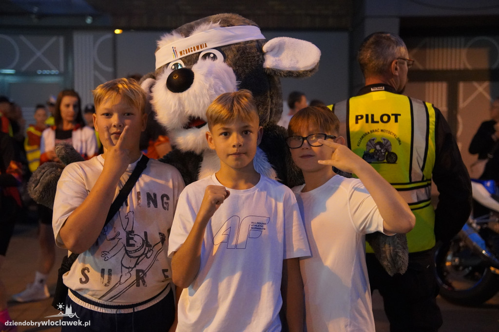 Nocny bieg ulicami Włocławka