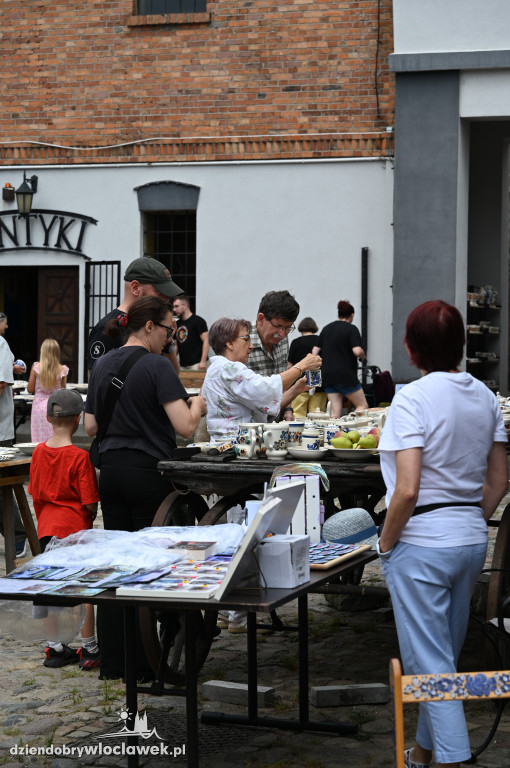 Piknik fajansowy we Włocławku