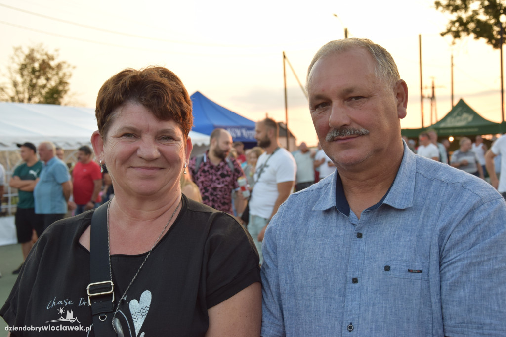  Sławomir, Iness i Roy na dożynkach w Fabiankach