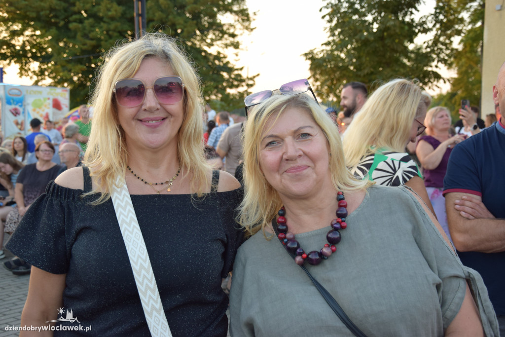  Sławomir, Iness i Roy na dożynkach w Fabiankach