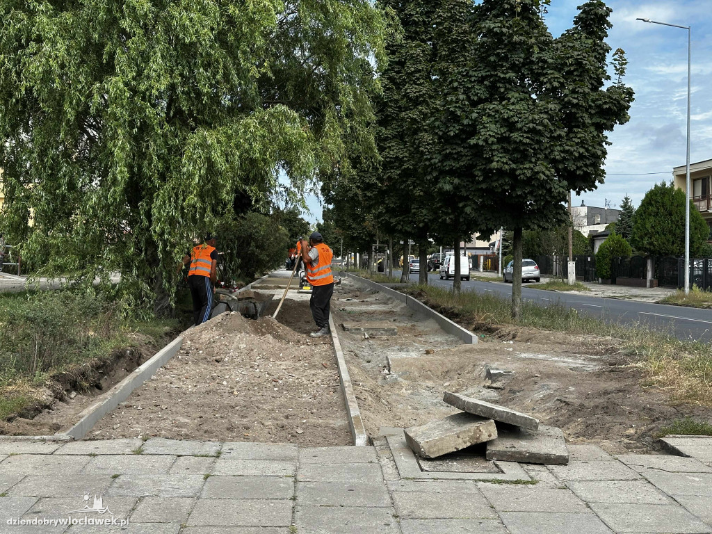 Nowe ścieżki rowerowe rosną we Włocławku
