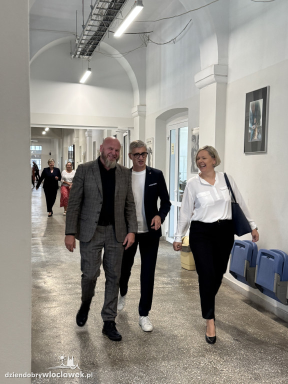 Otwarcie Centrum Robotów Przemysłowych w CKZiU