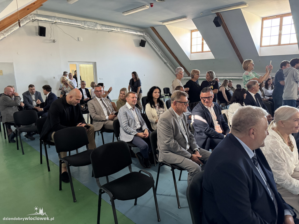Otwarcie Centrum Robotów Przemysłowych w CKZiU
