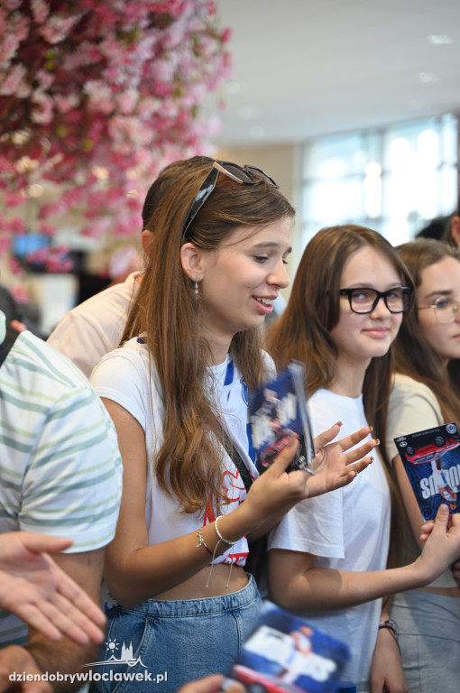 Koszykarze Anwil Włocławek z nowymi autami