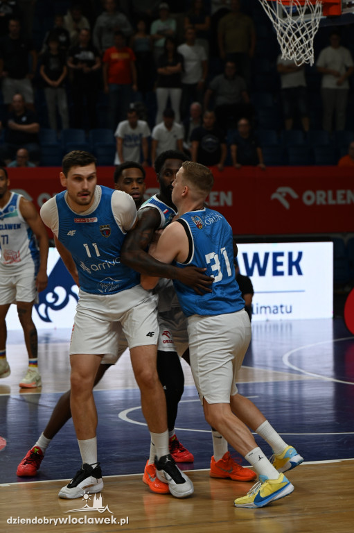 Anwil Włocławek vs. Twarde Pierniki - parkiet