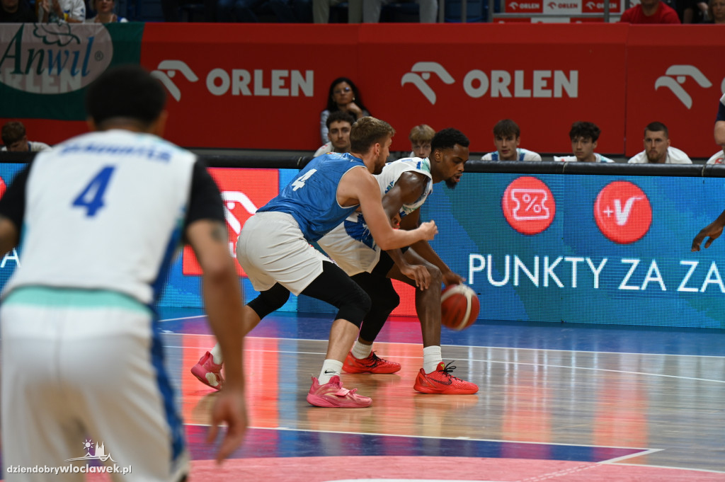 Anwil Włocławek vs. Twarde Pierniki - parkiet