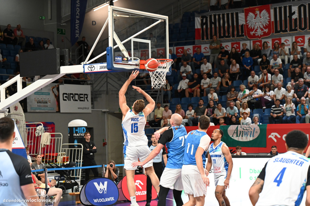 Anwil Włocławek vs. Twarde Pierniki - parkiet