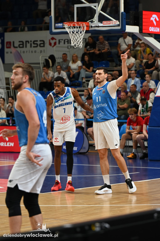 Anwil Włocławek vs. Twarde Pierniki - parkiet