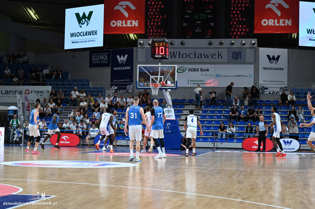 Anwil Włocławek vs. Twarde Pierniki - parkiet