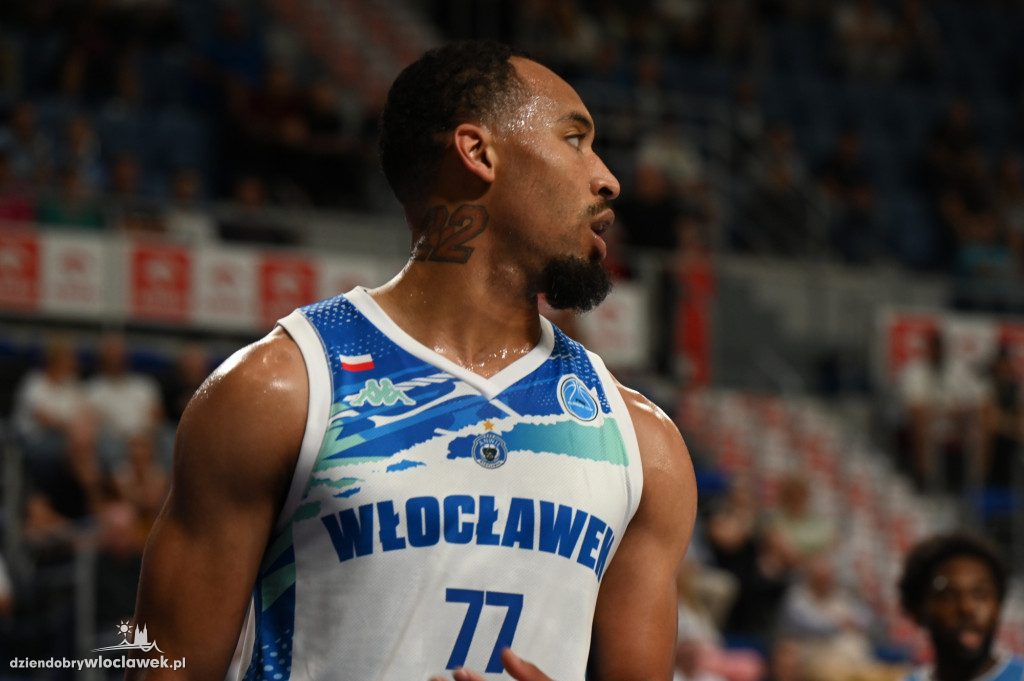Anwil Włocławek vs. Twarde Pierniki - parkiet