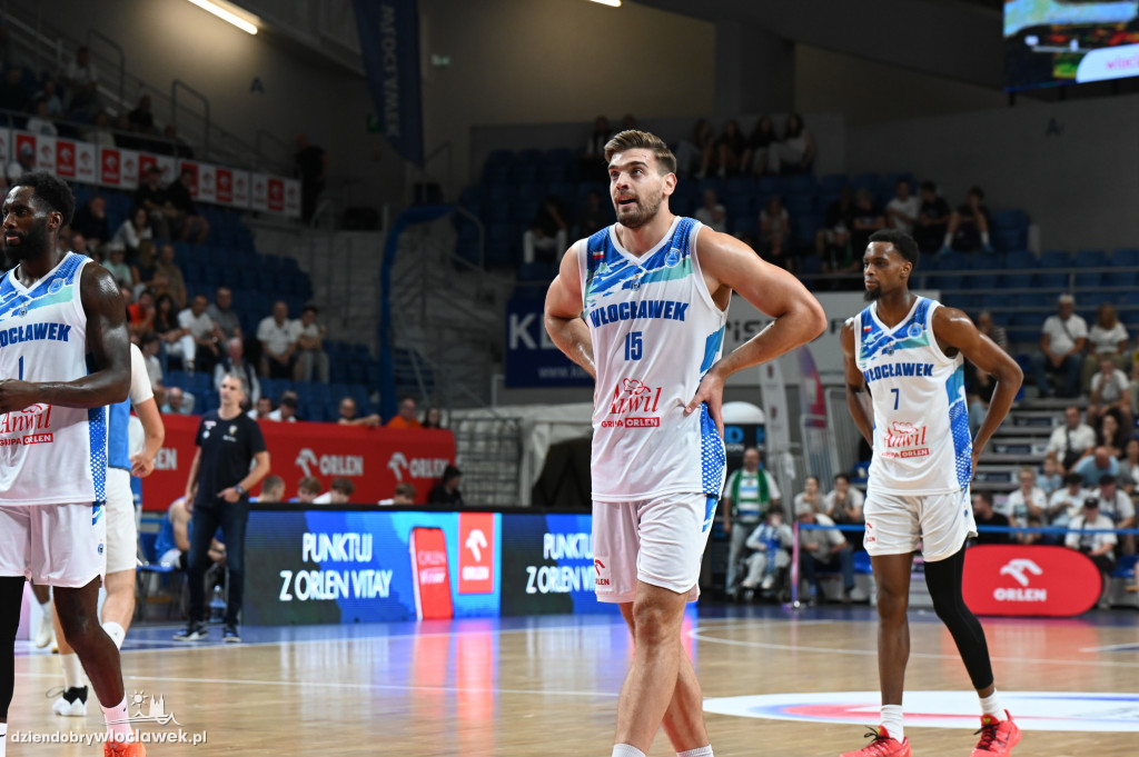Anwil Włocławek vs. Twarde Pierniki - parkiet