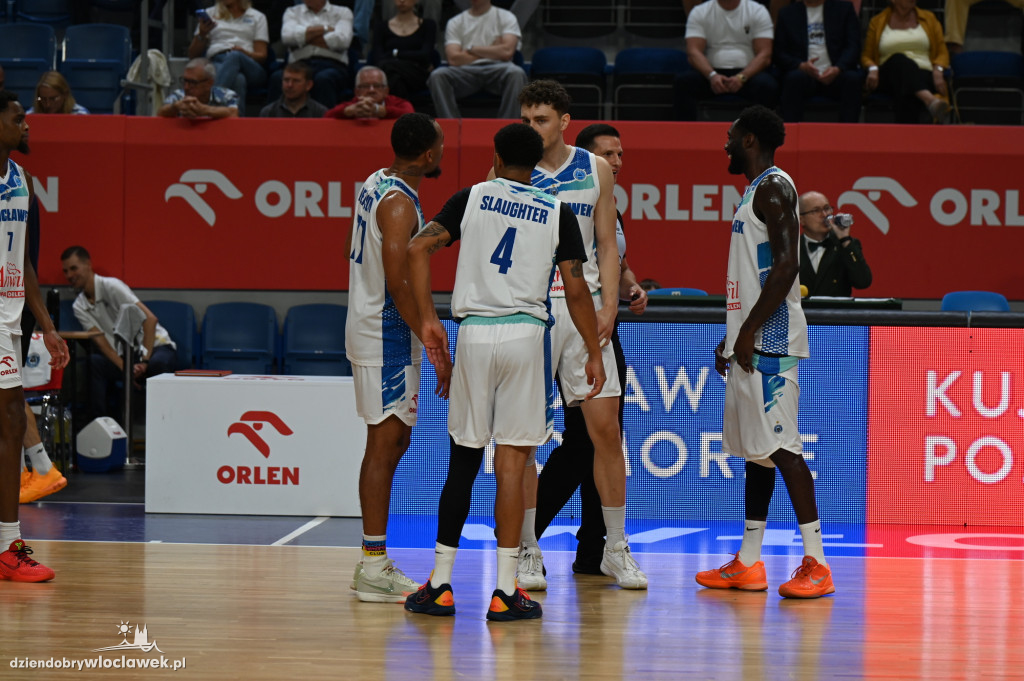 Anwil Włocławek vs. Twarde Pierniki - parkiet
