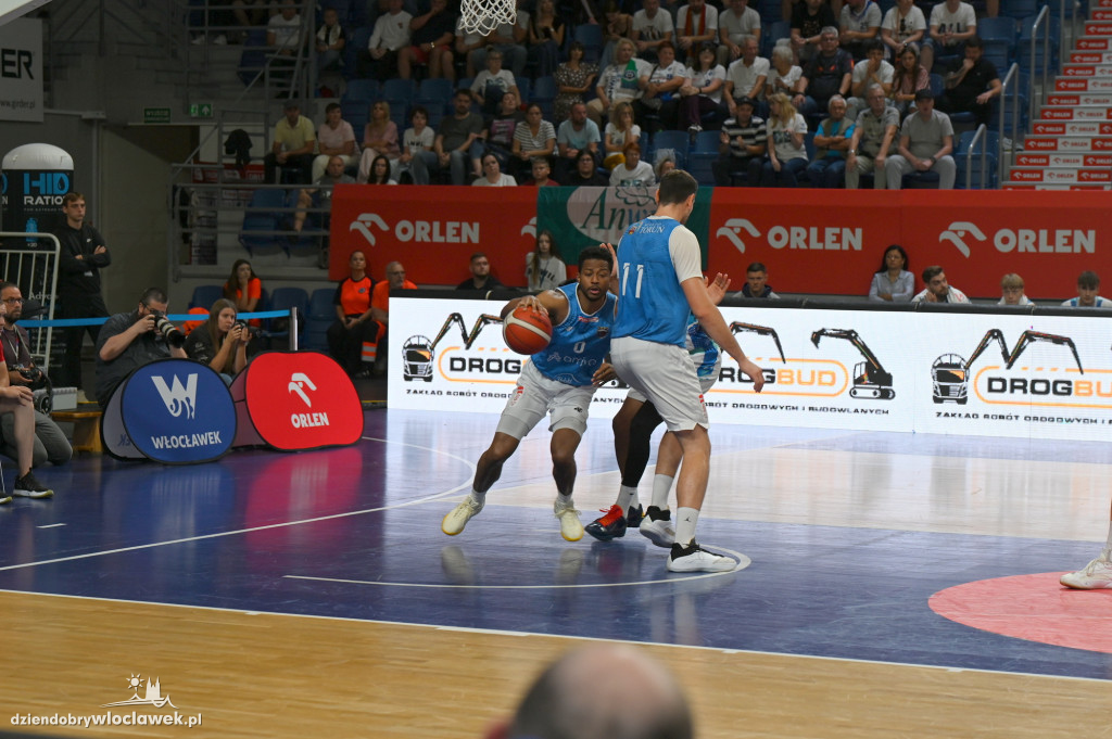 Anwil Włocławek vs. Twarde Pierniki - parkiet