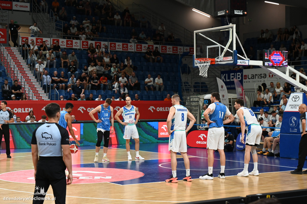 Anwil Włocławek vs. Twarde Pierniki - parkiet
