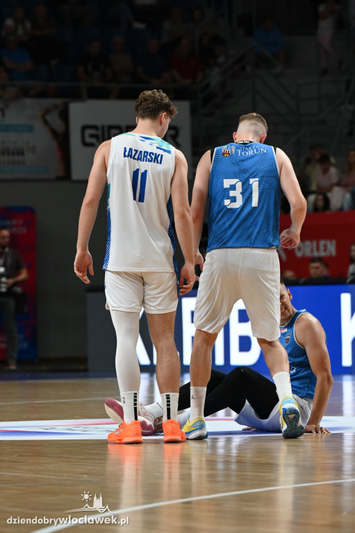 Anwil Włocławek vs. Twarde Pierniki - parkiet
