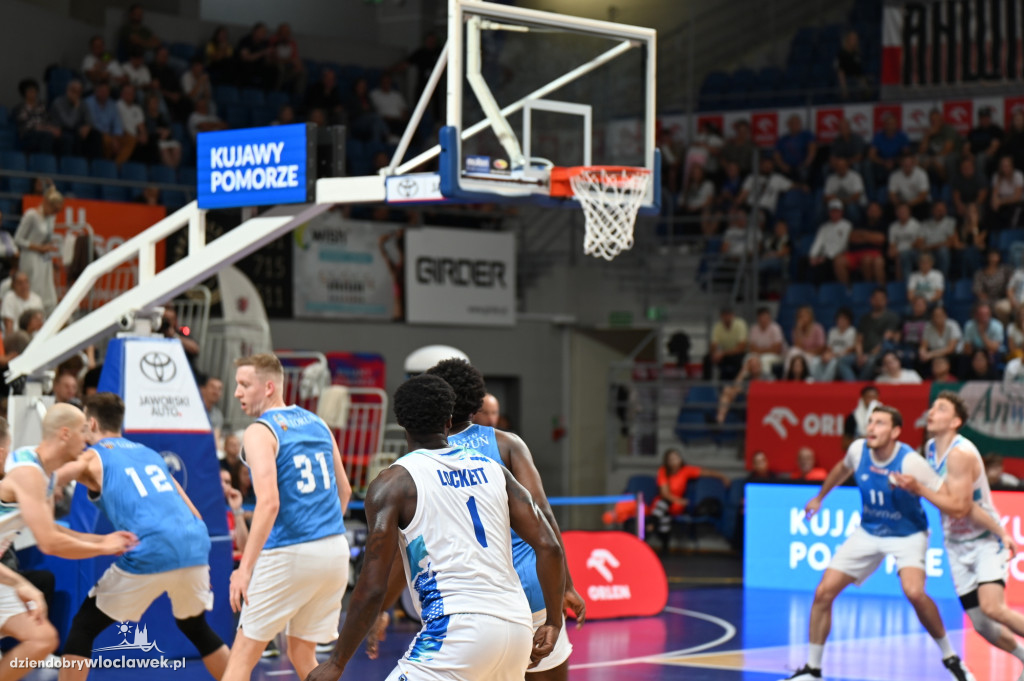 Anwil Włocławek vs. Twarde Pierniki - parkiet