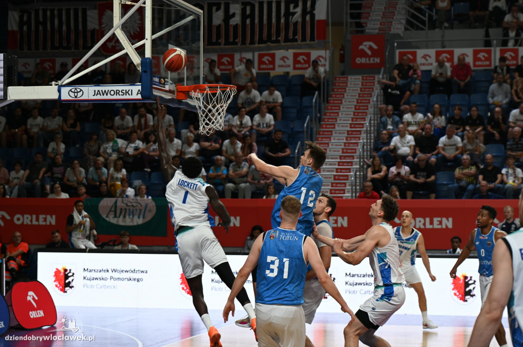 Anwil Włocławek vs. Twarde Pierniki - parkiet