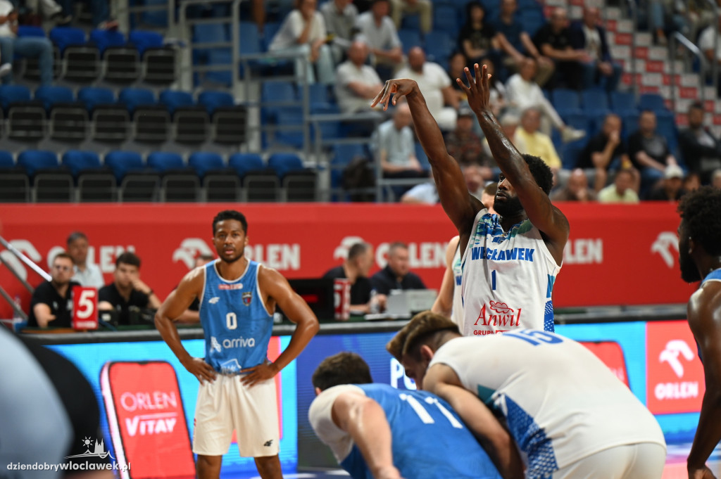 Anwil Włocławek vs. Twarde Pierniki - parkiet