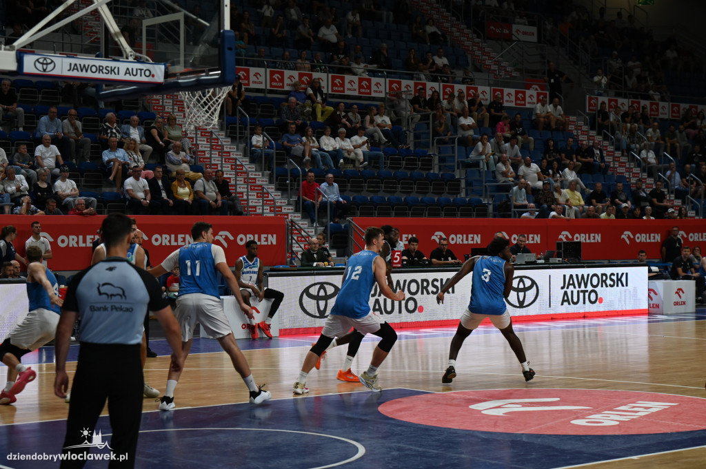 Anwil Włocławek vs. Twarde Pierniki - parkiet