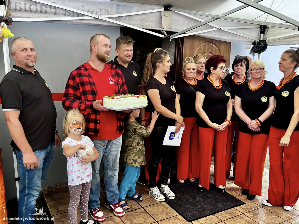 Rodzinna zabawa i urodzinowe świętowanie w Lisku