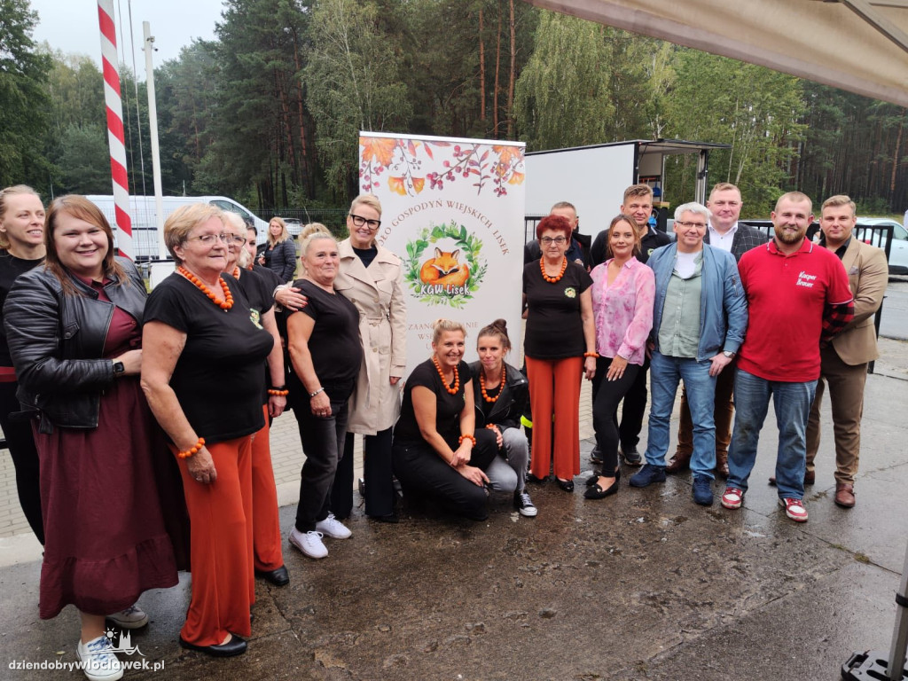 Rodzinna zabawa i urodzinowe świętowanie w Lisku