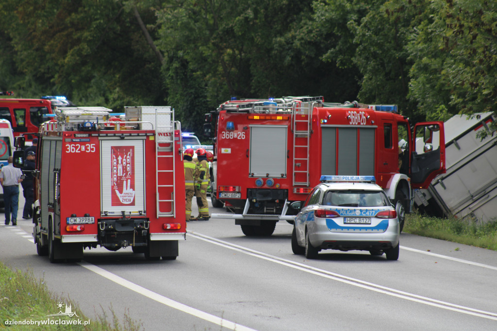 Zderzenie dwóch ciężarówek