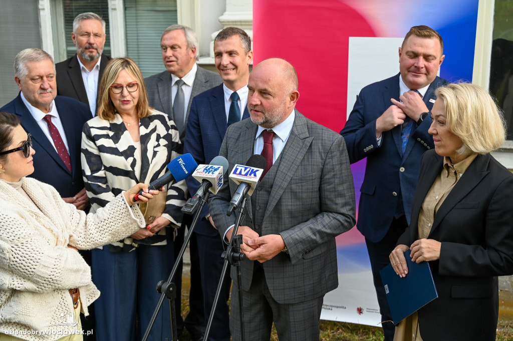 Przekazanie budynku przy Stodólnej dla województwa