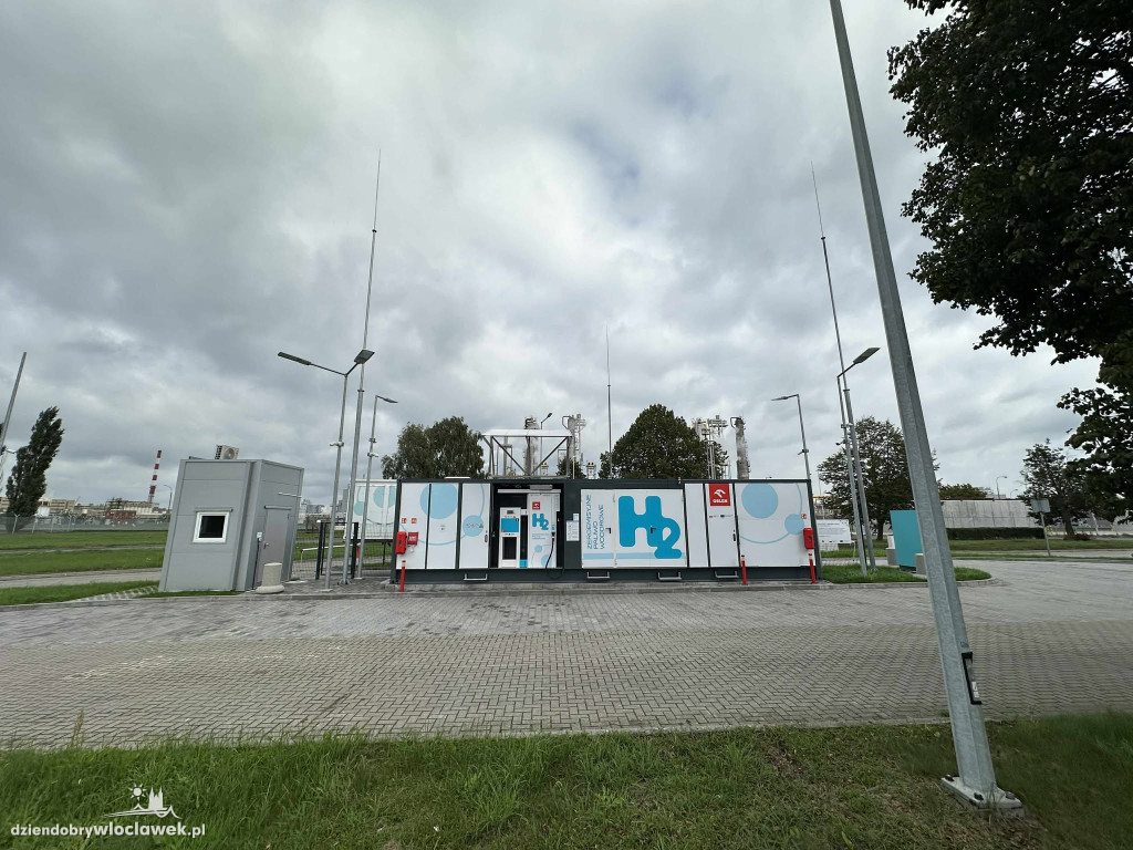 Otwarto stację tankowania wodoru we Włocławku