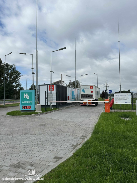 Otwarto stację tankowania wodoru we Włocławku