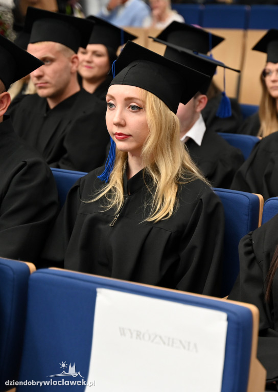 Uroczyste rozdanie dyplomów w PANS: godz. 16