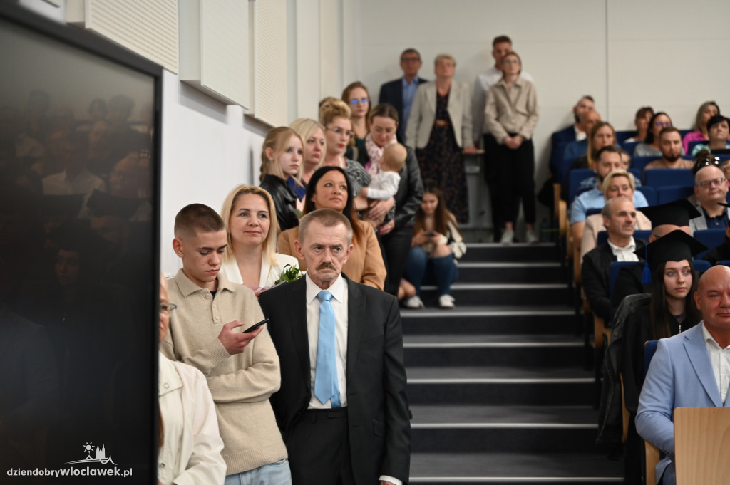 Uroczyste rozdanie dyplomów w PANS: godz. 16