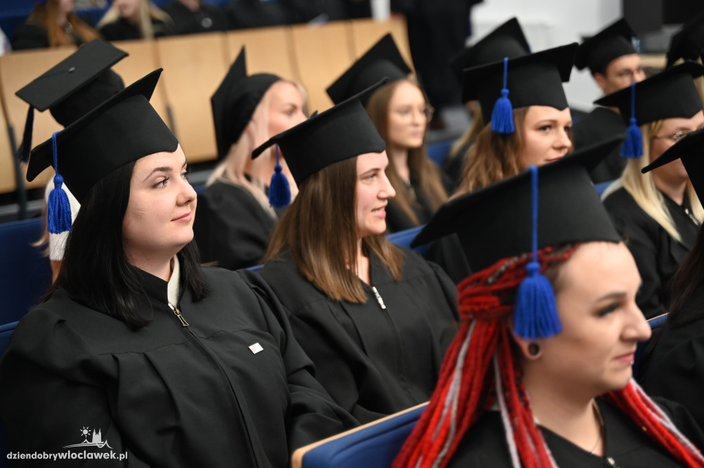 Uroczyste rozdanie dyplomów w PANS: godz. 16