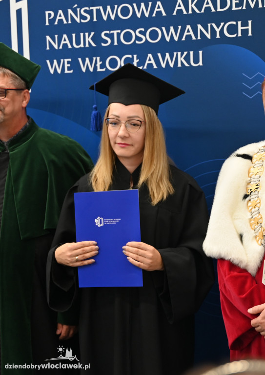 Uroczyste rozdanie dyplomów w PANS: godz. 16