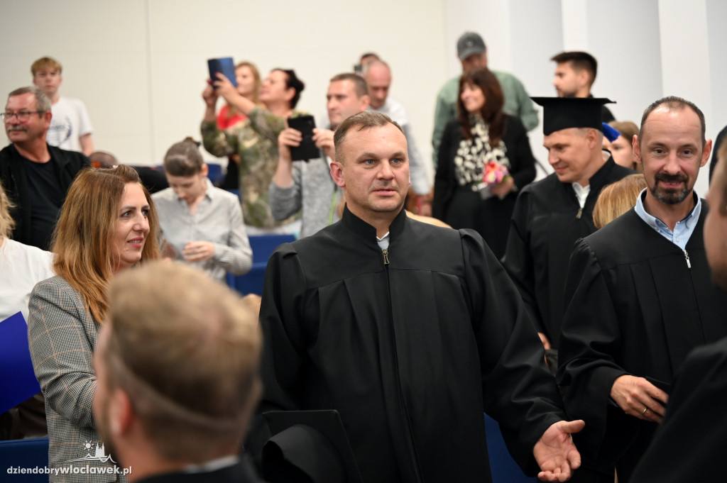 Uroczyste rozdanie dyplomów w PANS: godz. 16